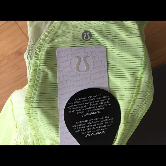 Lululemon Tie and Fly Tank - Picture 6 of 7